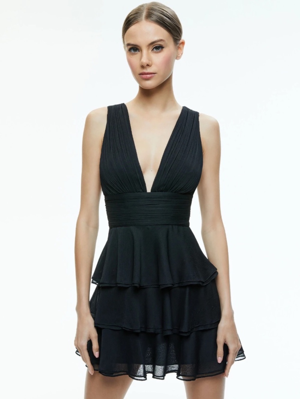 Black Tiered Ruffle Plunging V Neck Mini Dress Size 6 Alice + Olivia NWT